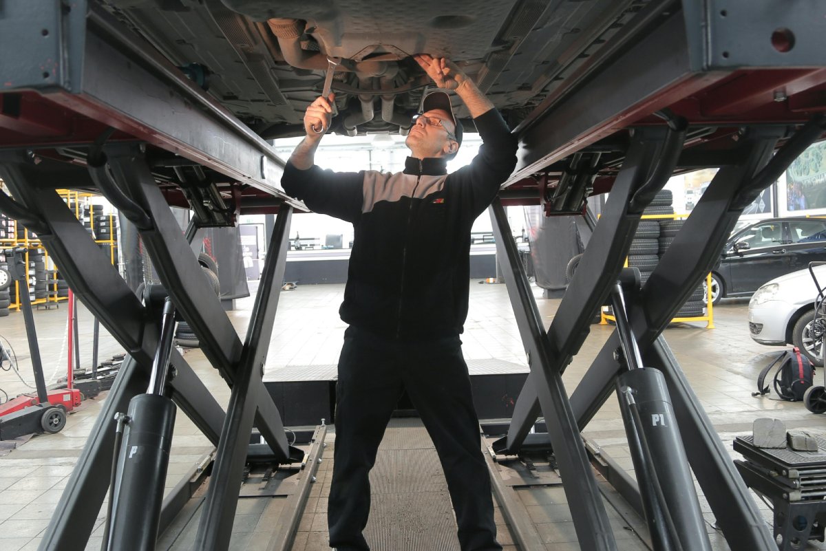 Career Opportunities in Auto Repair